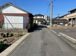 前面道路 物件外観